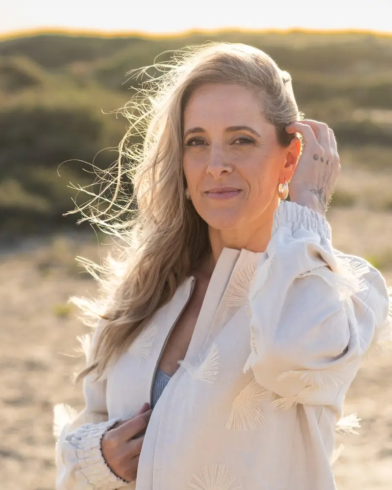 Contact Lonneke Aerts Kundalini